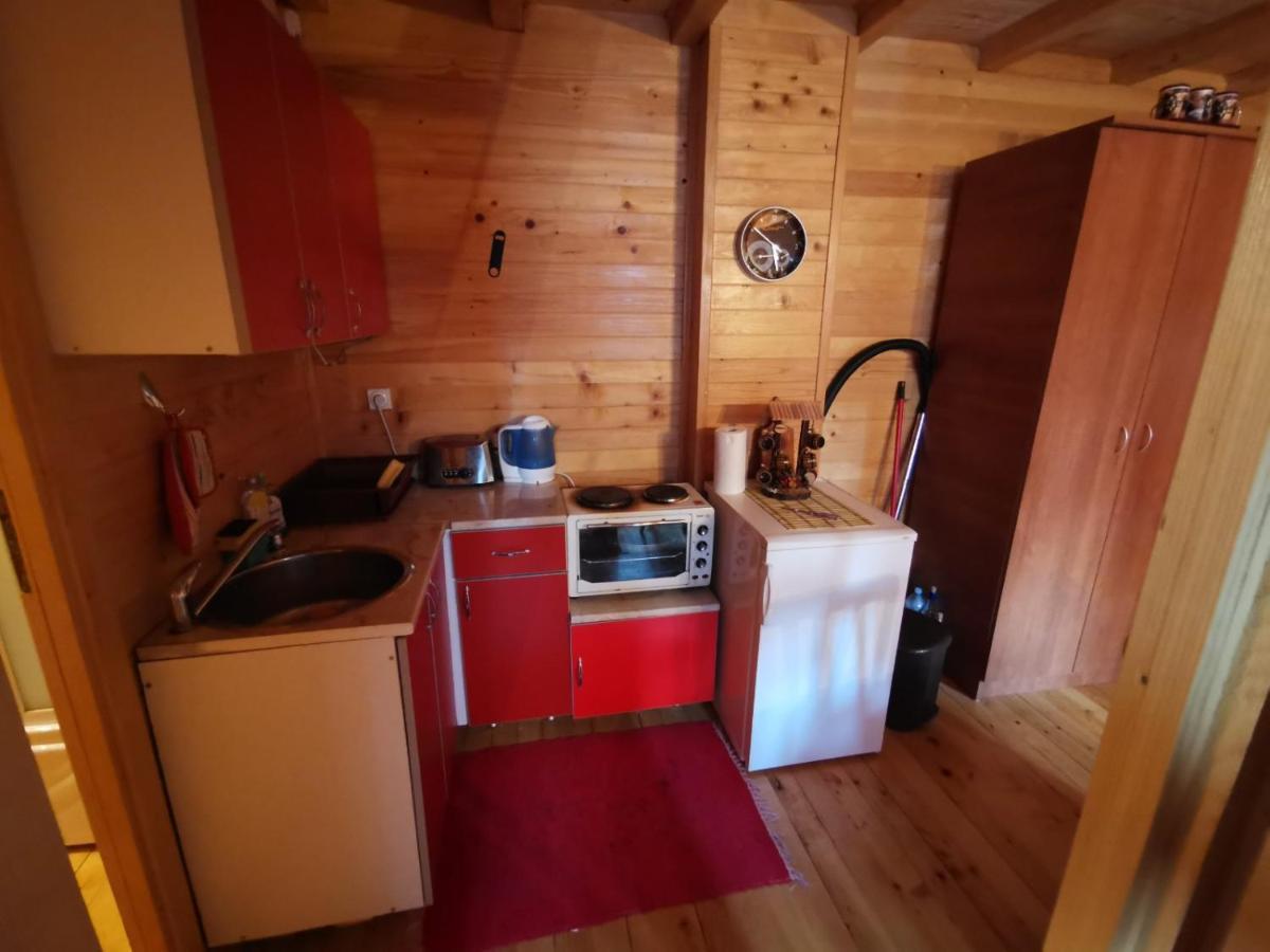 Apartman Bugar Митровац Экстерьер фото