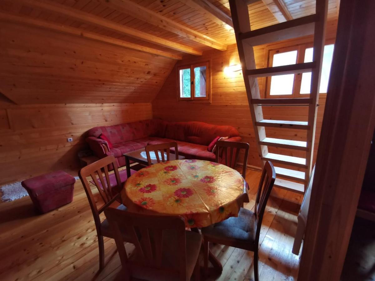 Apartman Bugar Митровац Экстерьер фото